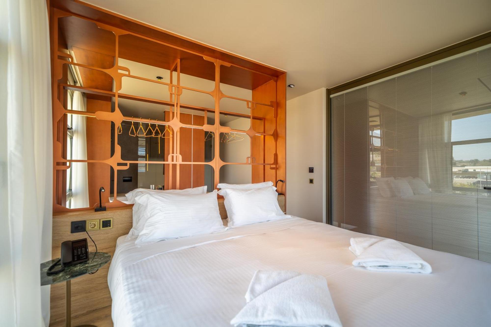 Oniros Residences 苏达 外观 照片